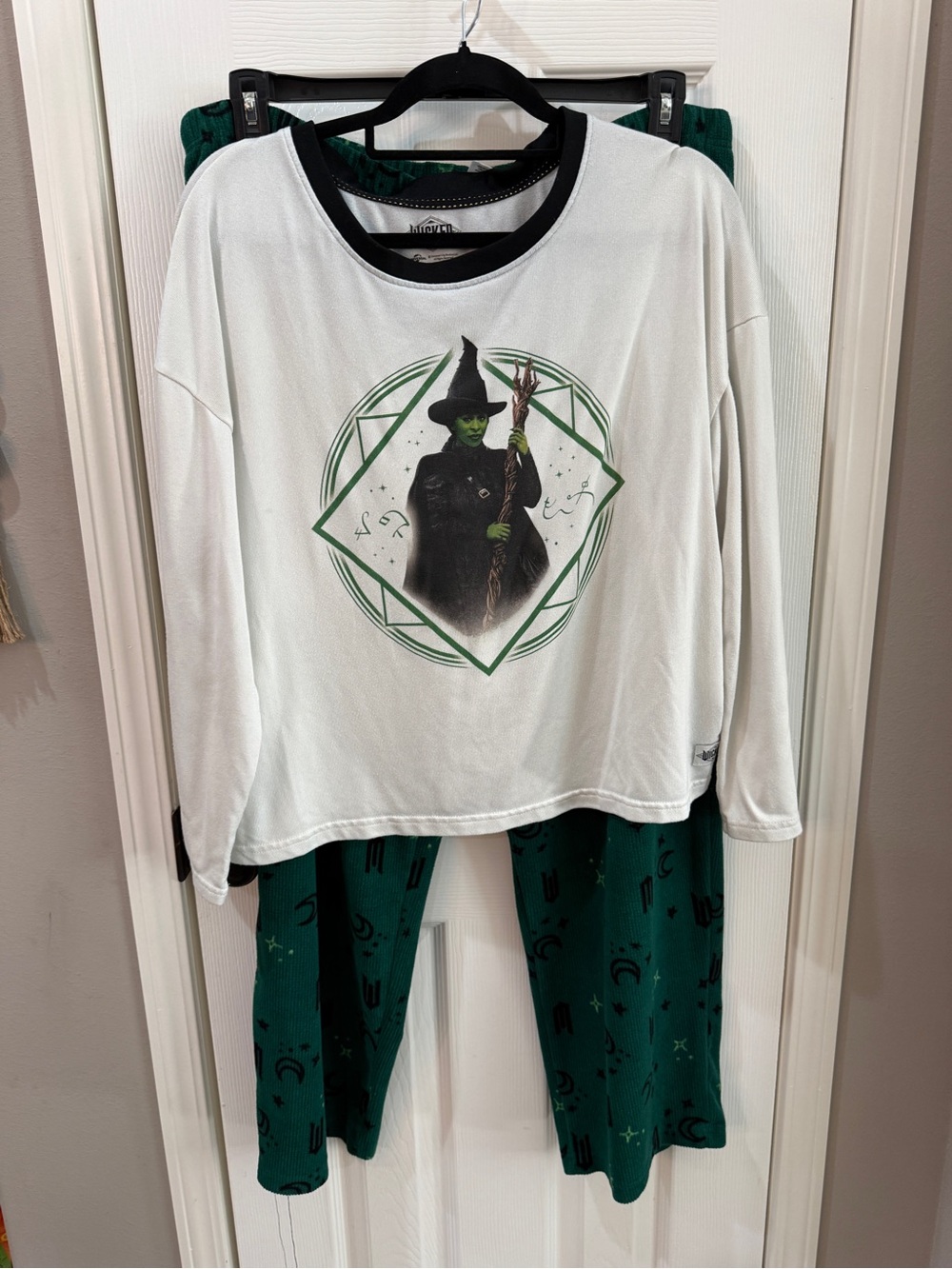 Witch Graphic Pajama Set - wicked women’s set 2X